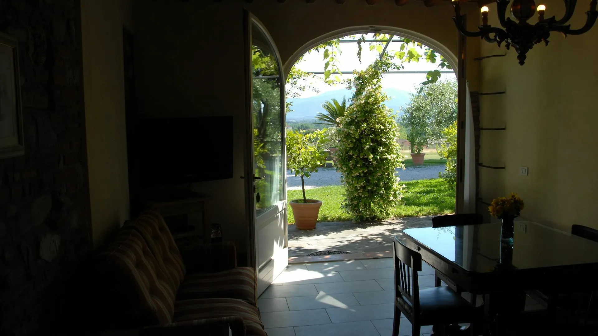 Relais Del Lago Capannori 0*,  Italy