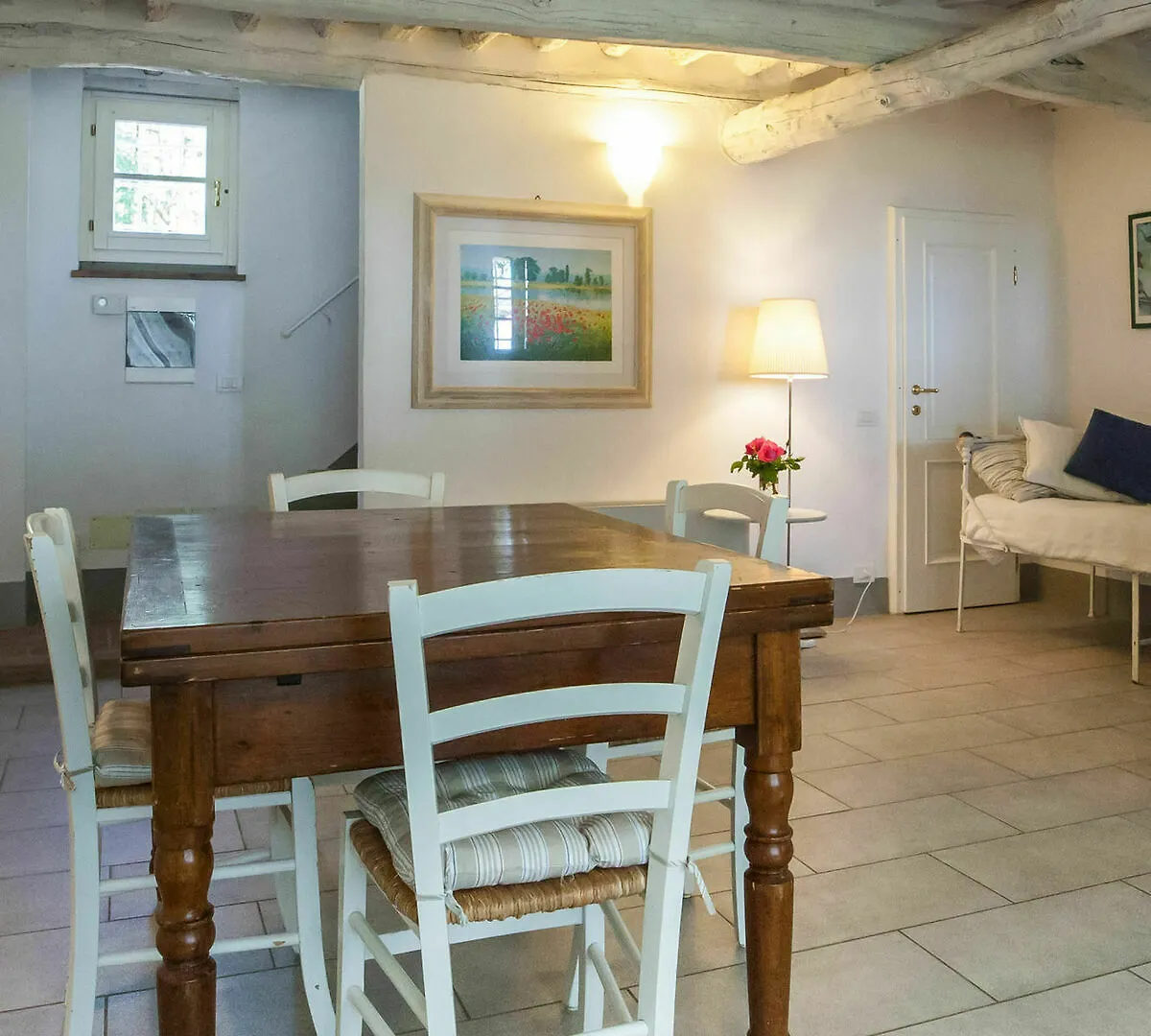 Relais Del Lago Capannori Country house