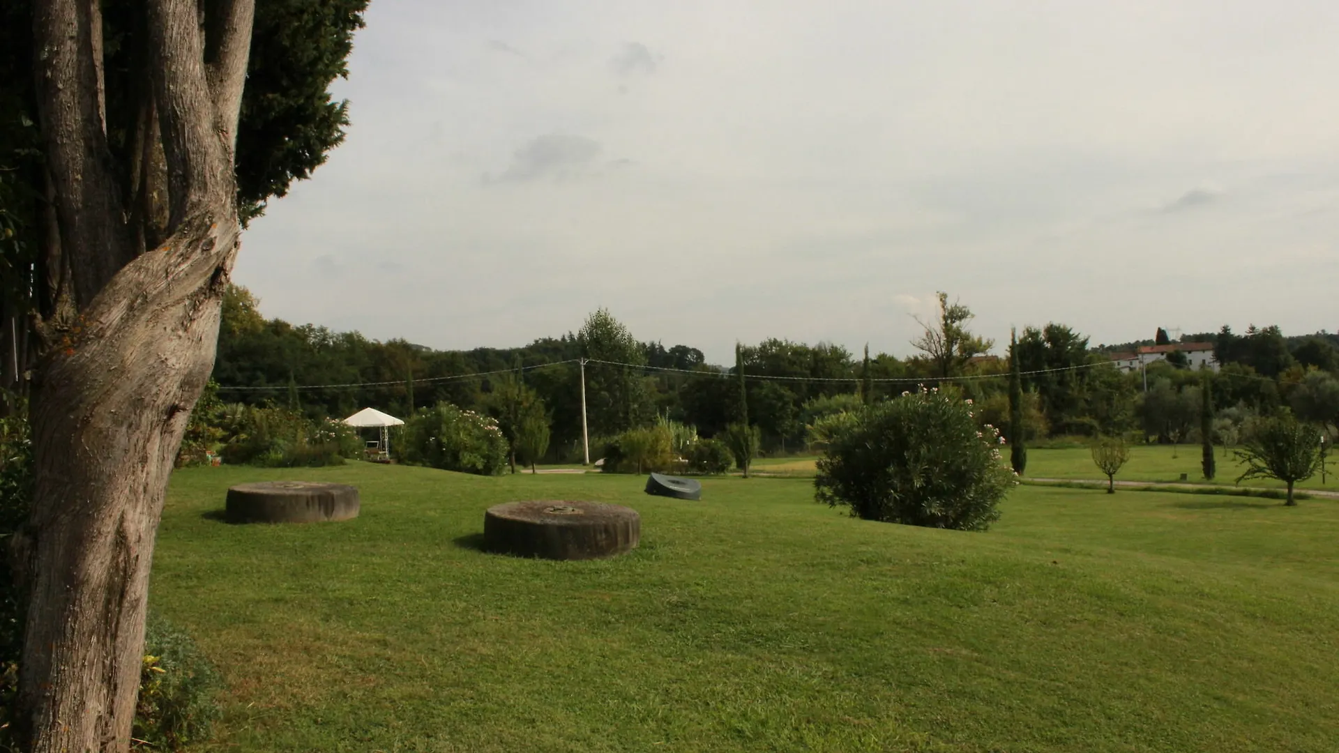 Relais Del Lago Capannori 0*,