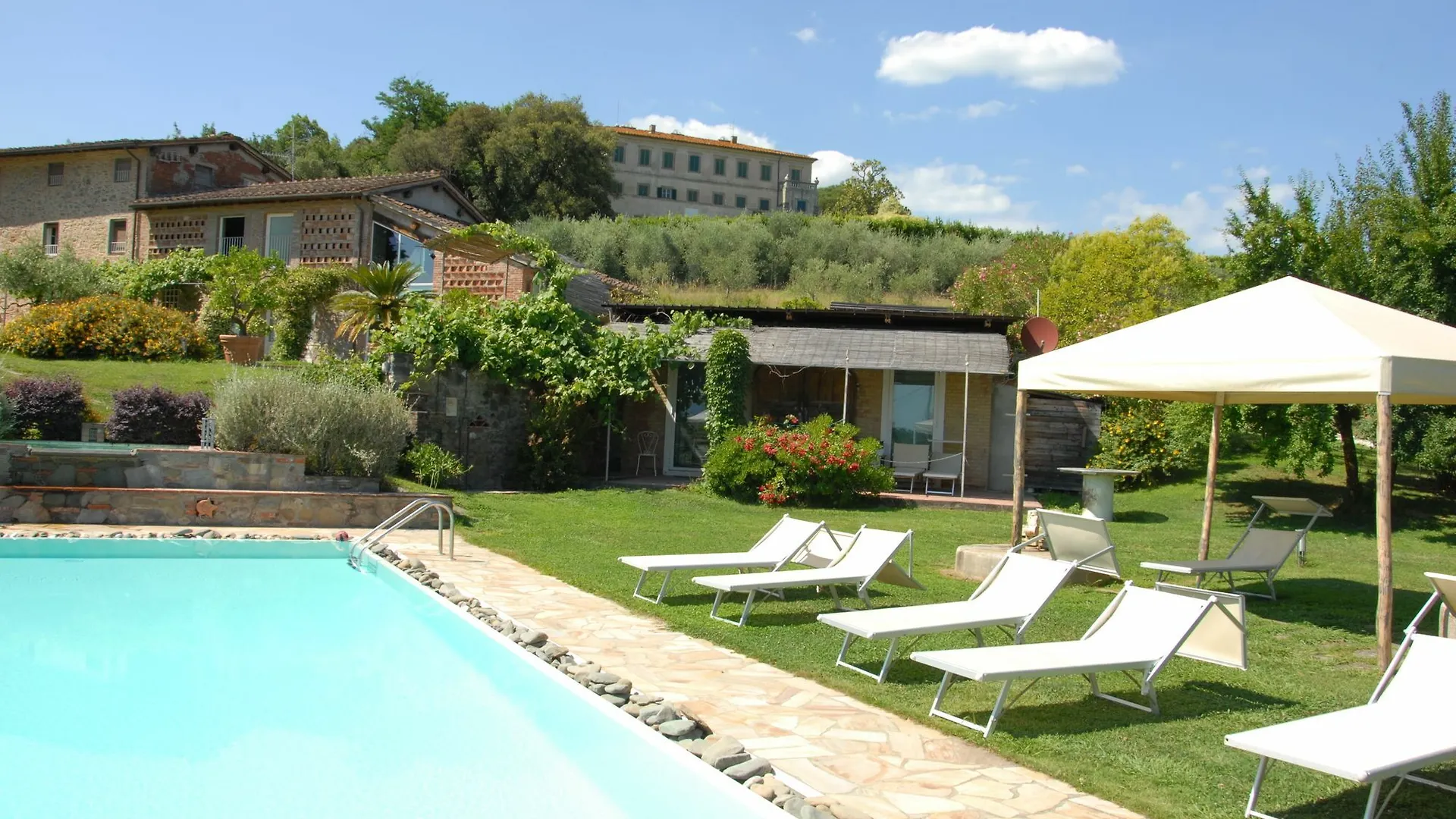 Relais Del Lago Capannori 0*,